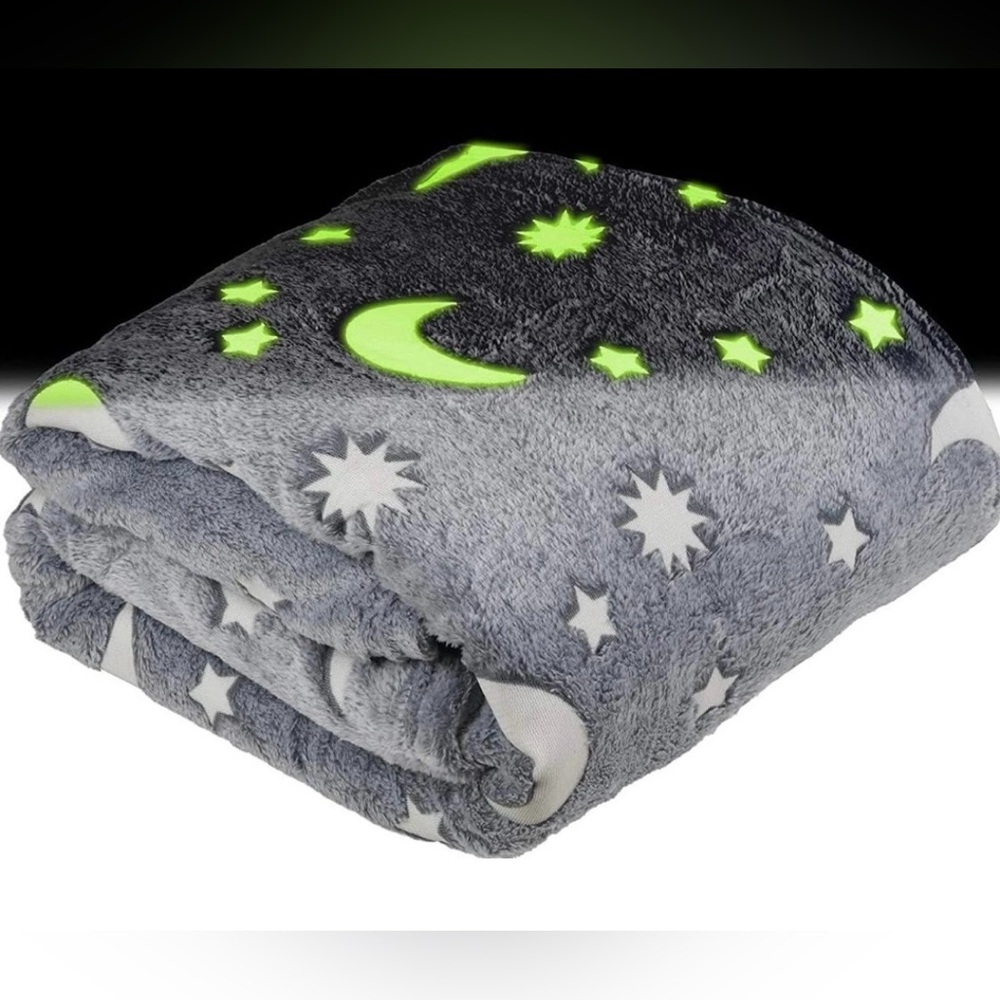 Glow-in-the-Dark Starry Night Blanket